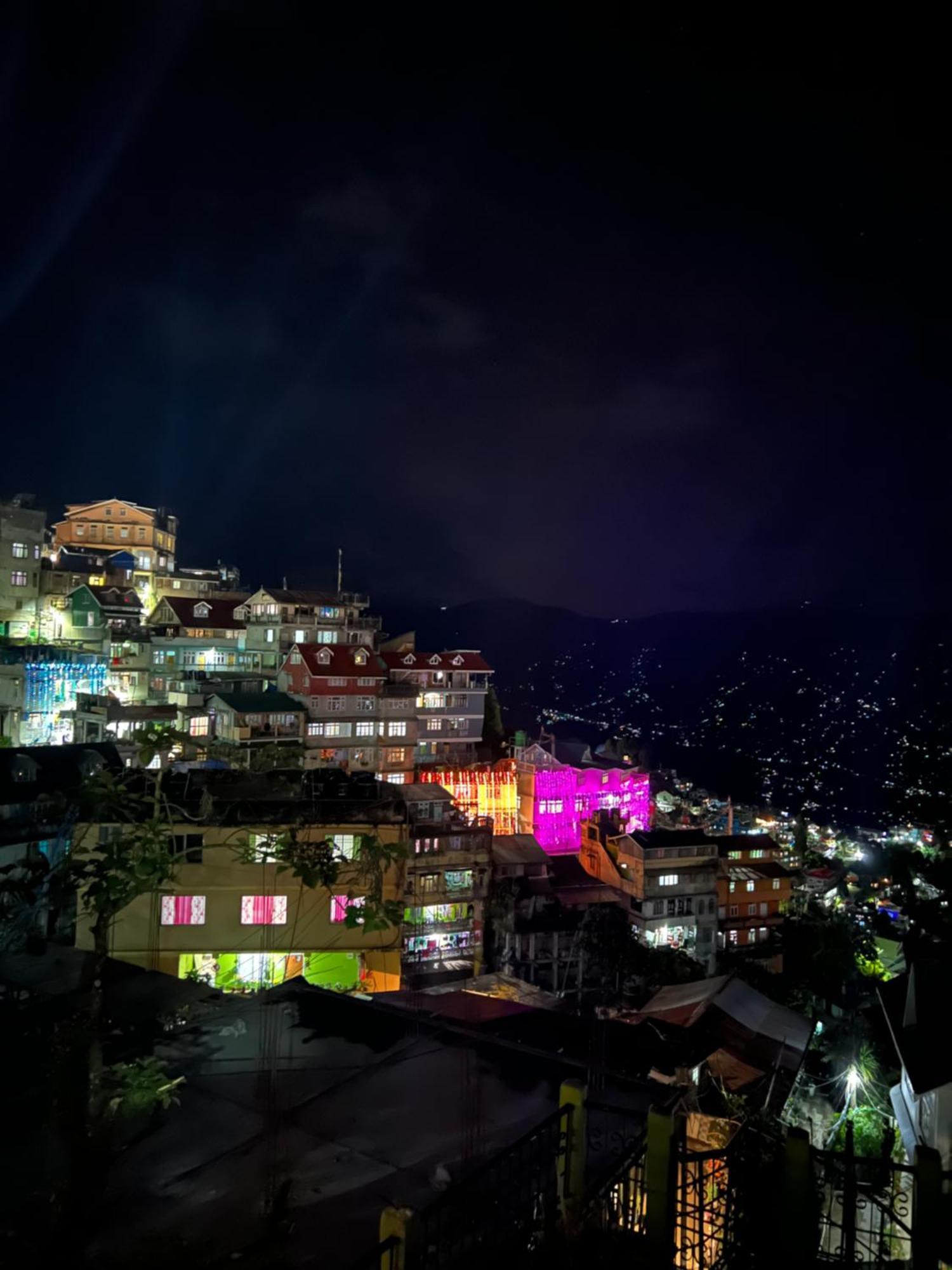 Dew Drops Guest House Darjeeling  Exterior foto